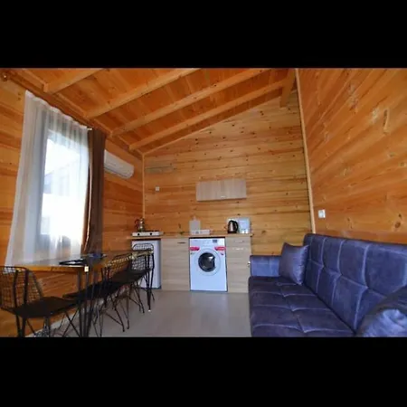 Summertime Apartmanhotel *